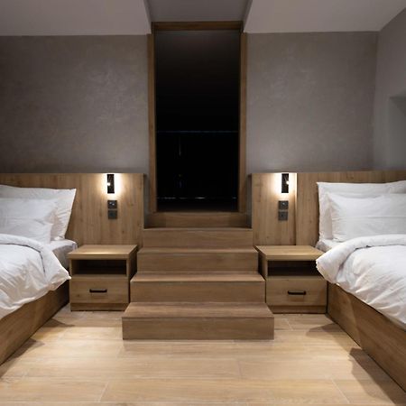מסידה University Boutique Rooms מראה חיצוני תמונה